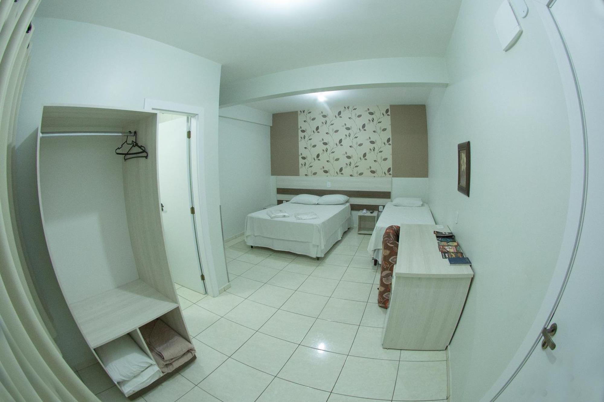 Hotel Sambakia Realeza 外观 照片