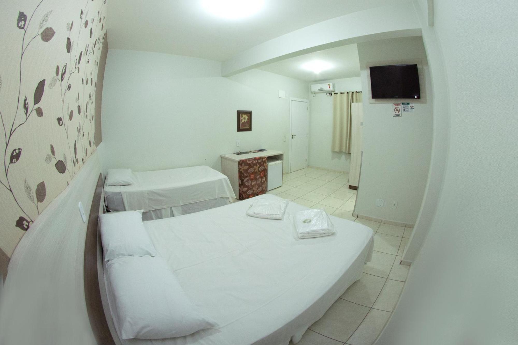Hotel Sambakia Realeza 外观 照片